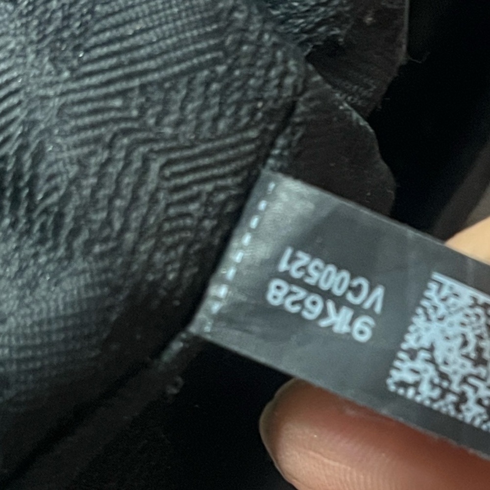 Michael Michael Kors Bridgette Medium East West Leather Tote Bag Black Gold - Picture 15 of 15